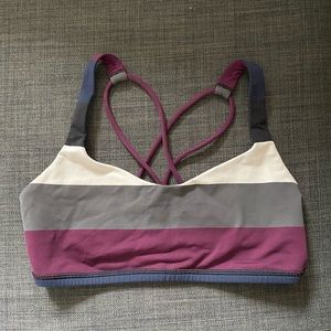 Lululemon Free to Be Bra Size 6